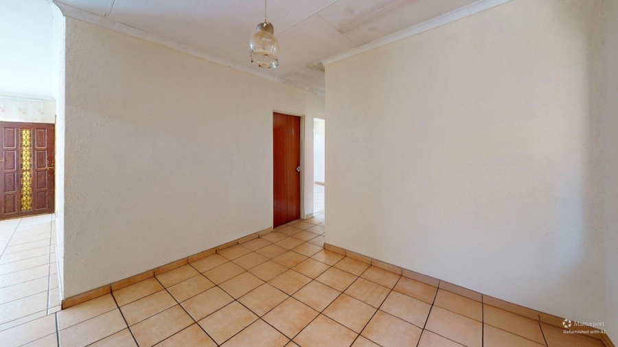 3 Bedroom Property for Sale in Ikageng North West